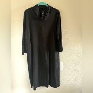 Black scoop neck long sleeve dress
